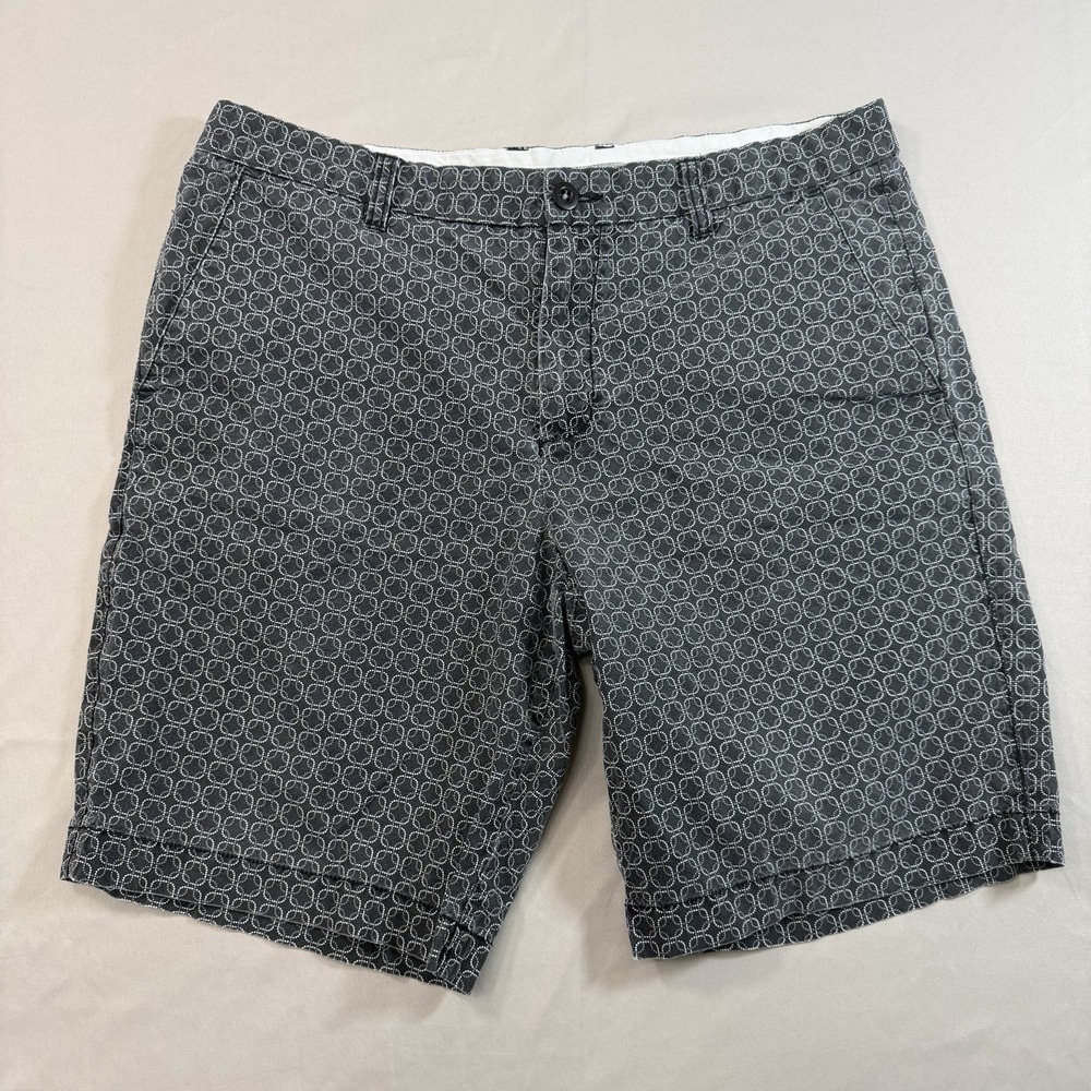 Ben Sherman Heritage Men's Shorts Size 34 Gray Geometric Print Casual Chino